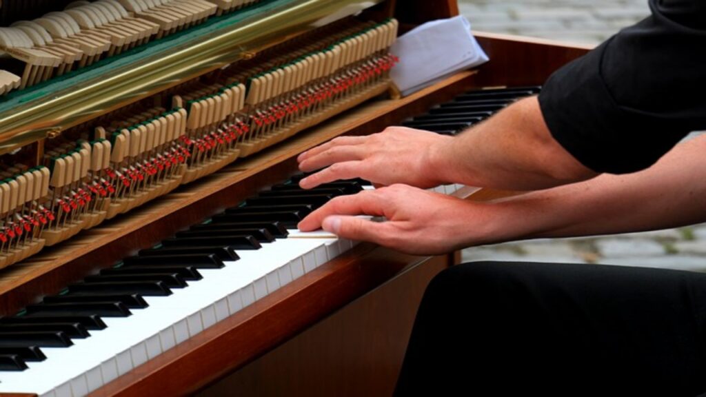 大人になってピアノを再開したい!指が思うように動かない人達への練習方法を教えます!